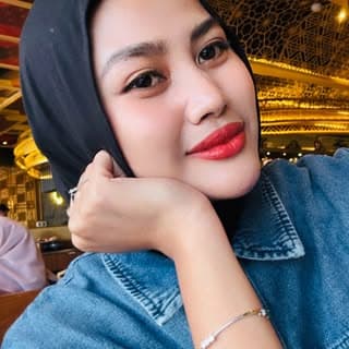 Ajeng viona adelea
