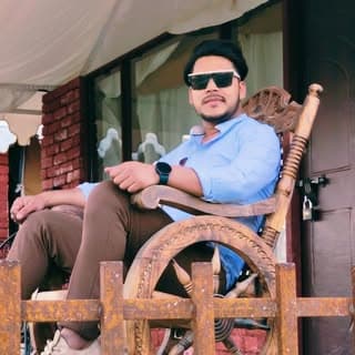 Husshaam raza