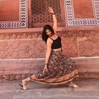 Online yoga classes | Yoga Coach | Prenatal & Postnatal
