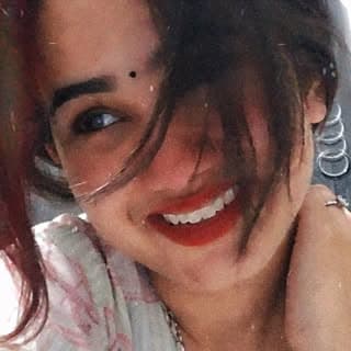 Riya👸