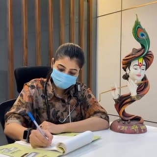 Dr.Virali Narola