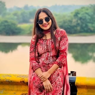 vasava Komal π
