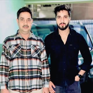 Tushar Tanwar🇮🇳🇬🇧